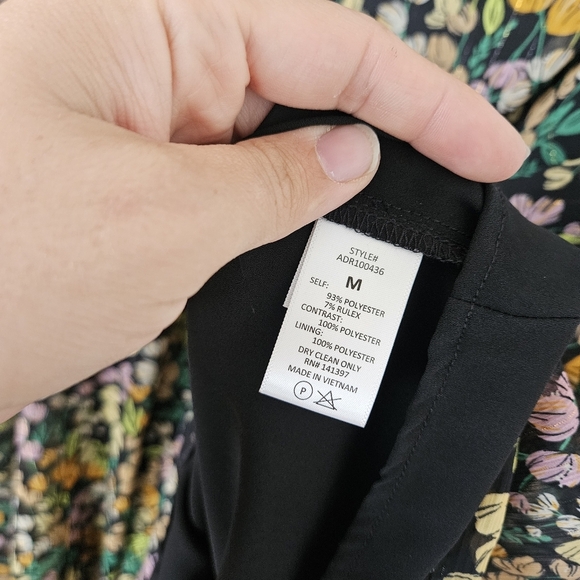 ASTR Asymmetrical Floral Dress - Black and Yellow - Picture 7 of 7